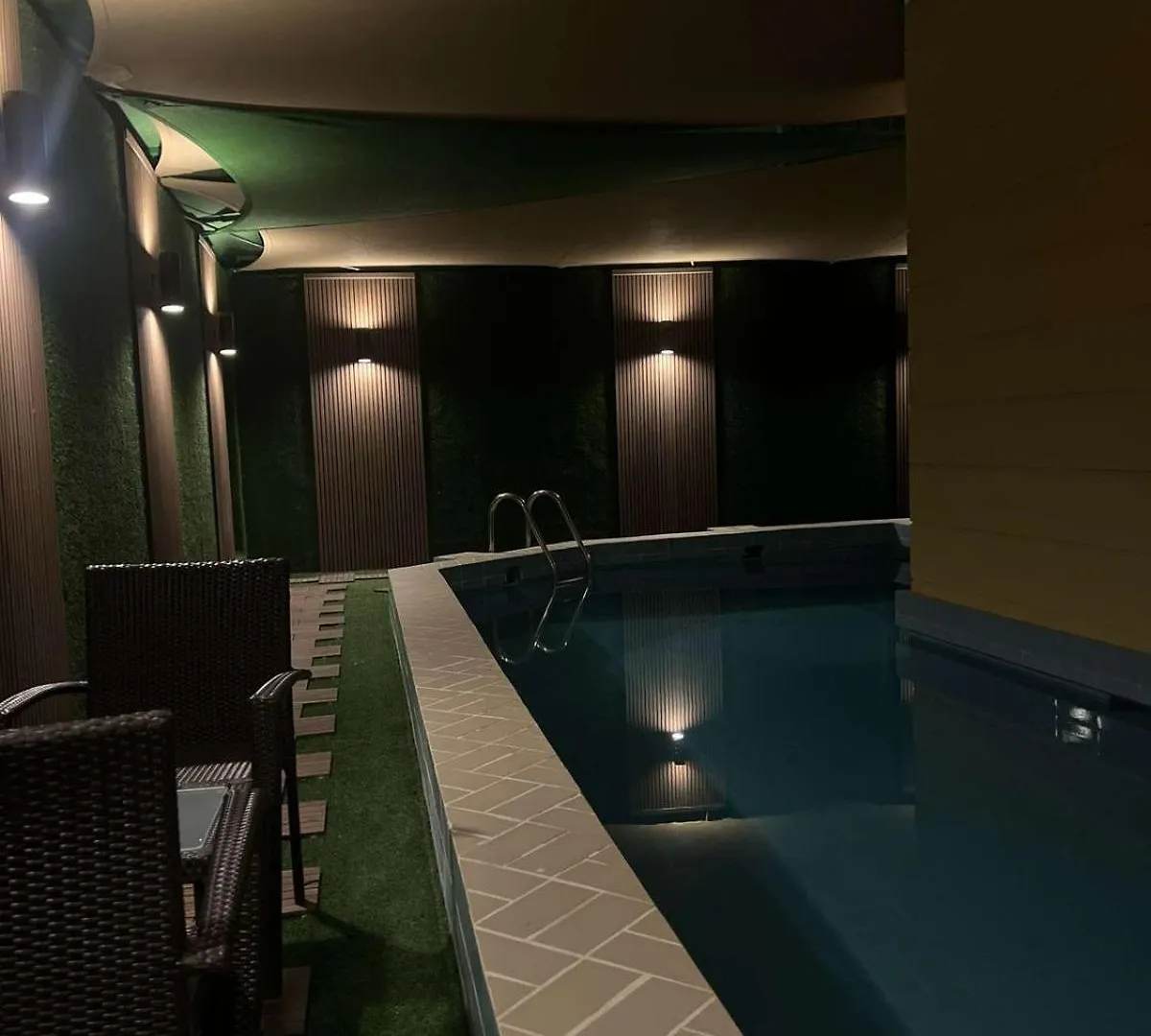 Abu Dhabi Retreat With Private Pool And Private Sauna شقة أبو ظبي